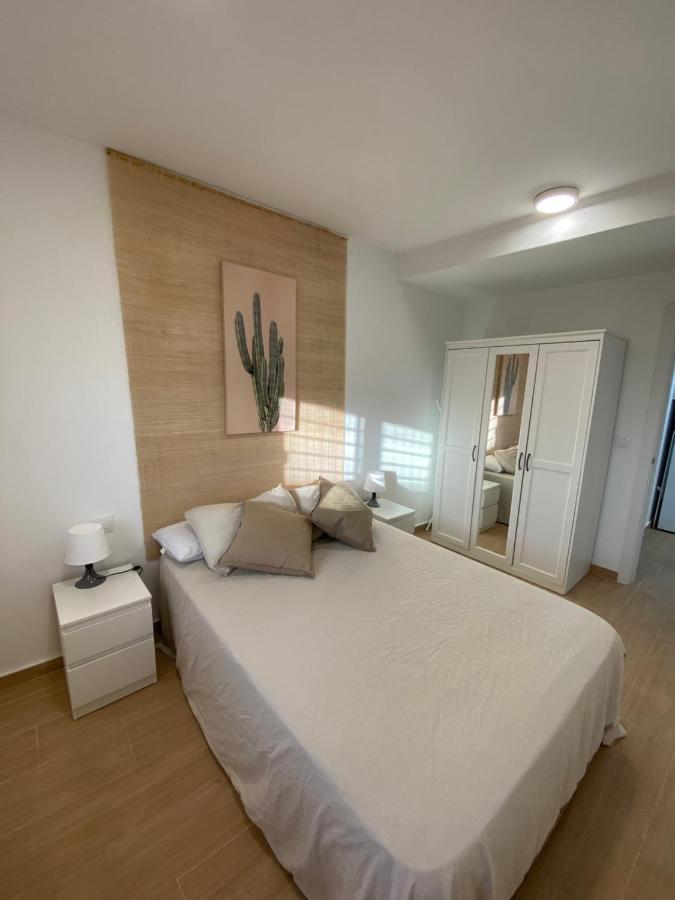 Central Apartment With Parking By Wayra Tarifa Exterior foto
