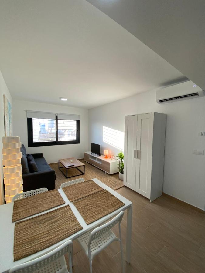 Central Apartment With Parking By Wayra Tarifa Exterior foto